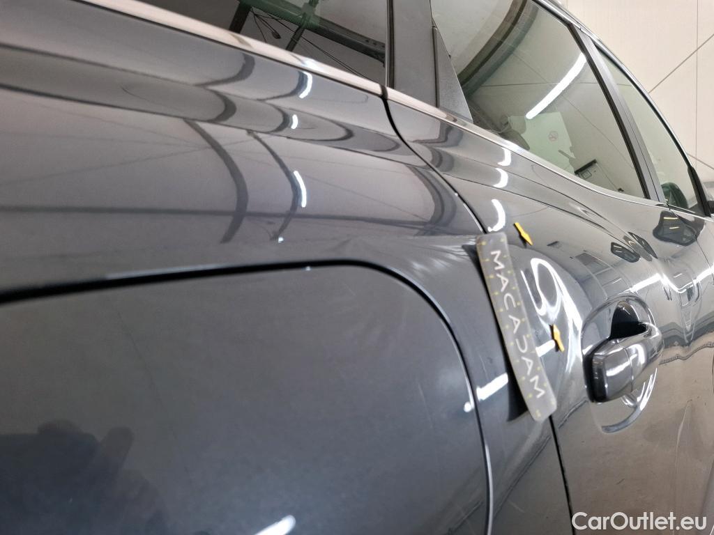  Renault  Kadjar RENAULT  / 2018 / 5P / Crossover Business TCe 140 EDC FAP - 21 #4