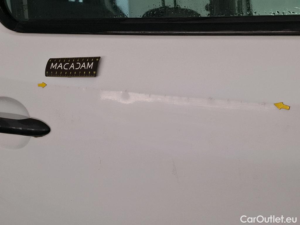  Renault  Kangoo  Express Maxi Grand Confort - Cab. Appr. 1.5 dCi 90CV BVM5 E6 #2