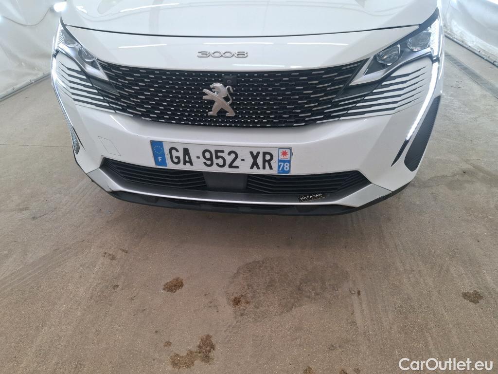  Peugeot  3008 PEUGEOT  / 2020 / 5P / SUV 1.6 HYBRID4 300 E-EAT8 GT #31
