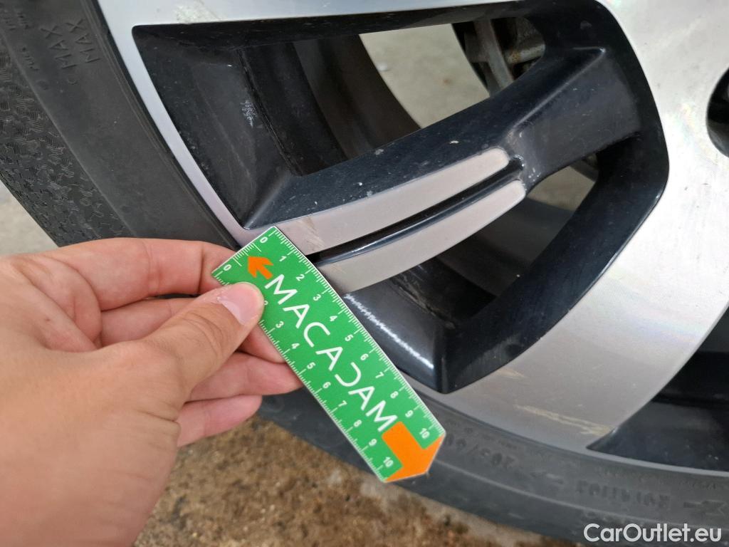  Renault  Captur  Business 0.9 TCe 90CV BVM5 E6 #18