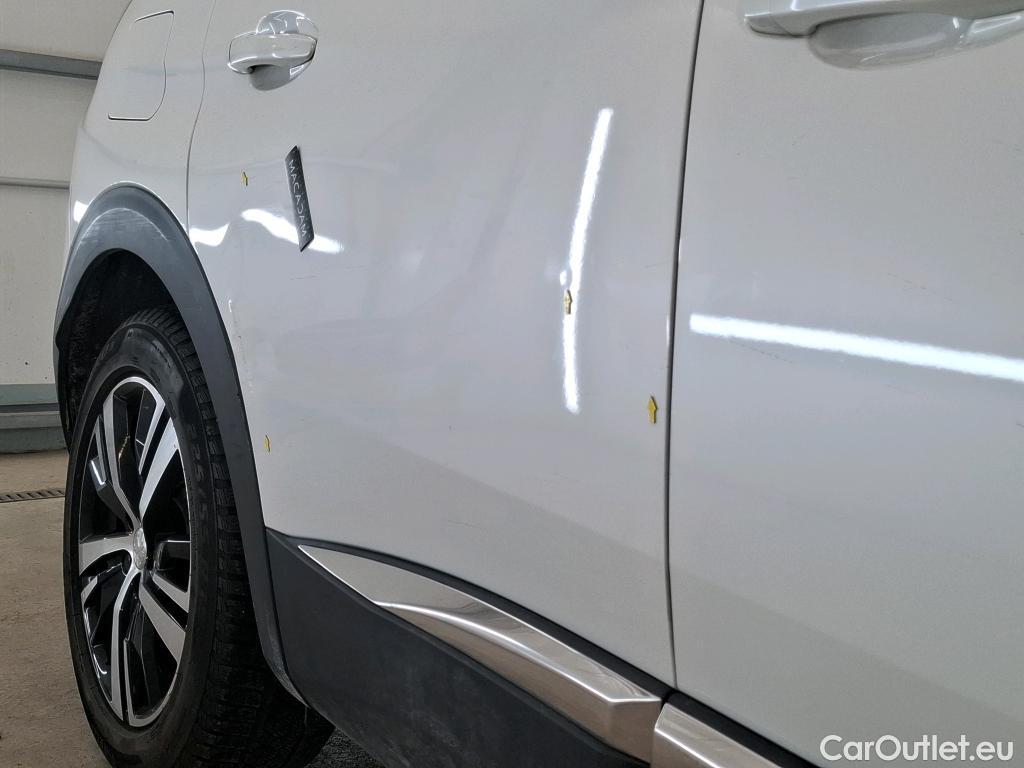  Peugeot  3008 PEUGEOT  / 2020 / 5P / SUV 1.6 HYBRID4 300 E-EAT8 GT #19