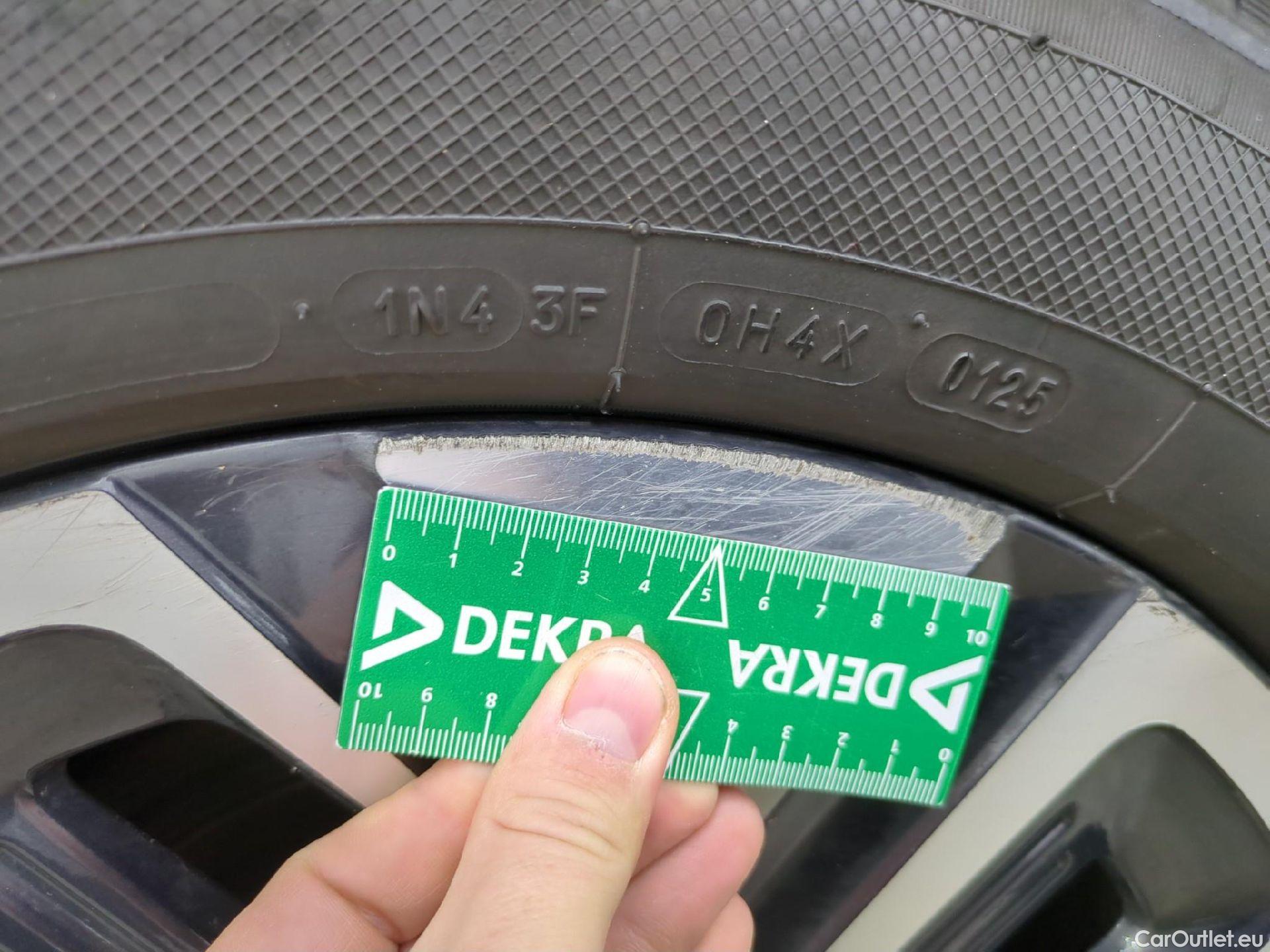  Hyundai  Konna Kona Business Electrique 2WD 64kWh BVA #26