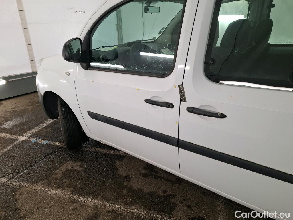  Renault  Kangoo  Express Maxi Grand Confort - Cab. Appr. 1.5 dCi 90CV BVM5 E6 #4