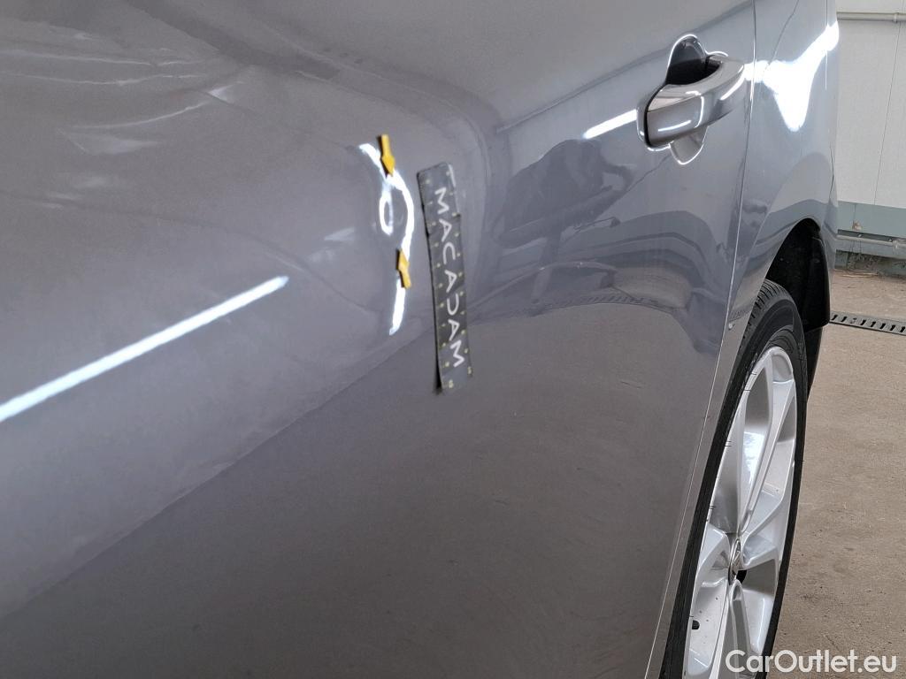  Renault  Grand Scenic Scenic IV Grand Business 1.7 dCi 120CV BVA6 7 Sieges E6dT #40