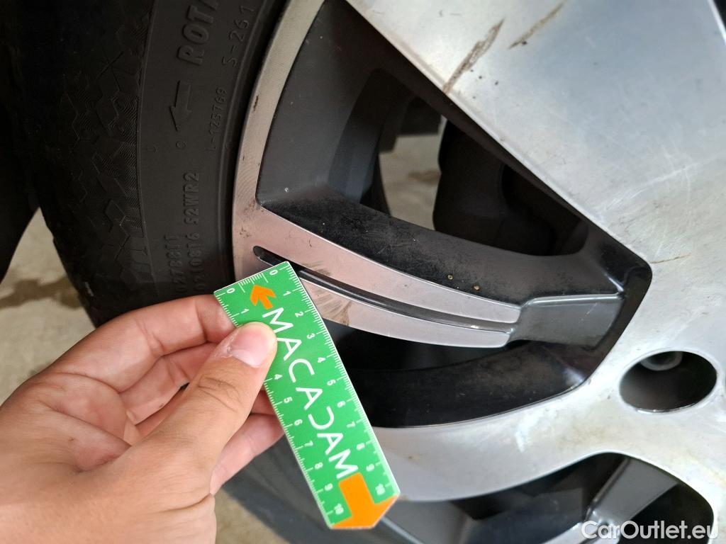  Renault  Captur  Business 0.9 TCe 90CV BVM5 E6 #14