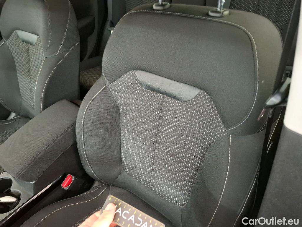  Renault  Kadjar RENAULT  / 2018 / 5P / Crossover Business TCe 140 EDC FAP - 21 #25