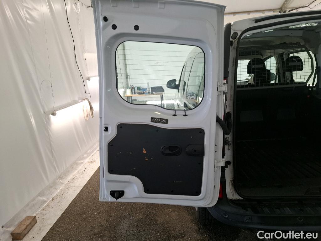  Renault  Kangoo  Express Maxi Grand Confort - Cab. Appr. 1.5 dCi 90CV BVM5 E6 #8
