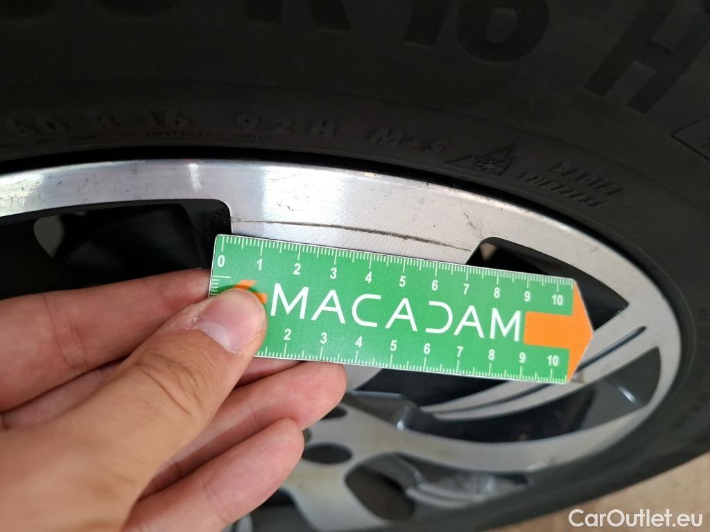  Renault  Captur  Business 0.9 TCe 90CV BVM5 E6 #24