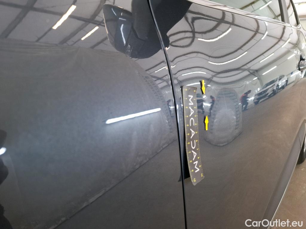  Renault  Kadjar RENAULT  / 2018 / 5P / Crossover Business TCe 140 EDC FAP - 21 #18