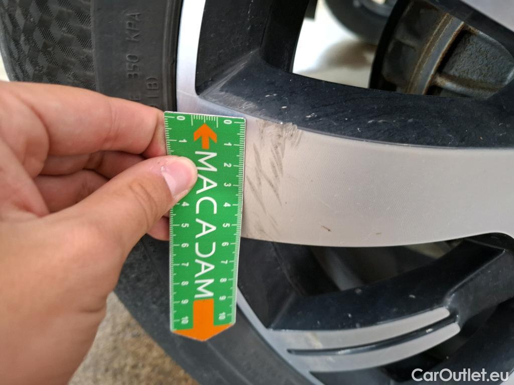  Renault  Captur  Business 0.9 TCe 90CV BVM5 E6 #17