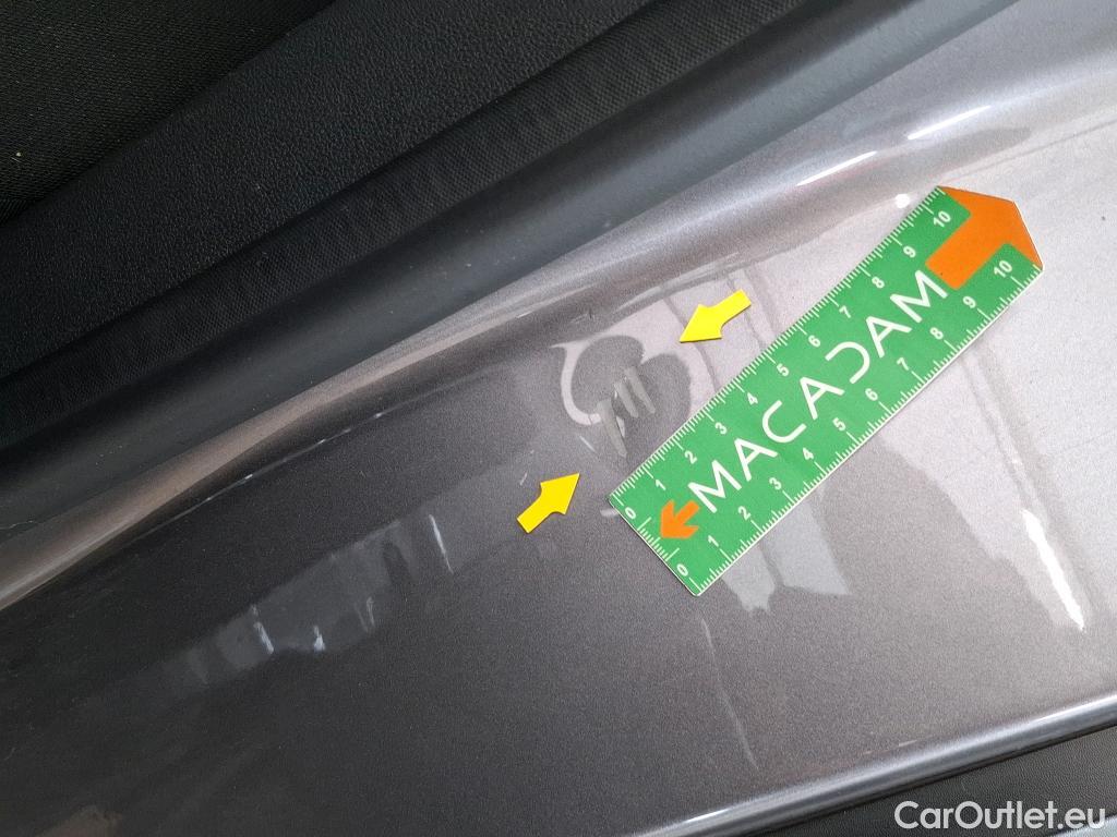  Renault  Captur  Business 0.9 TCe 90CV BVM5 E6 #6