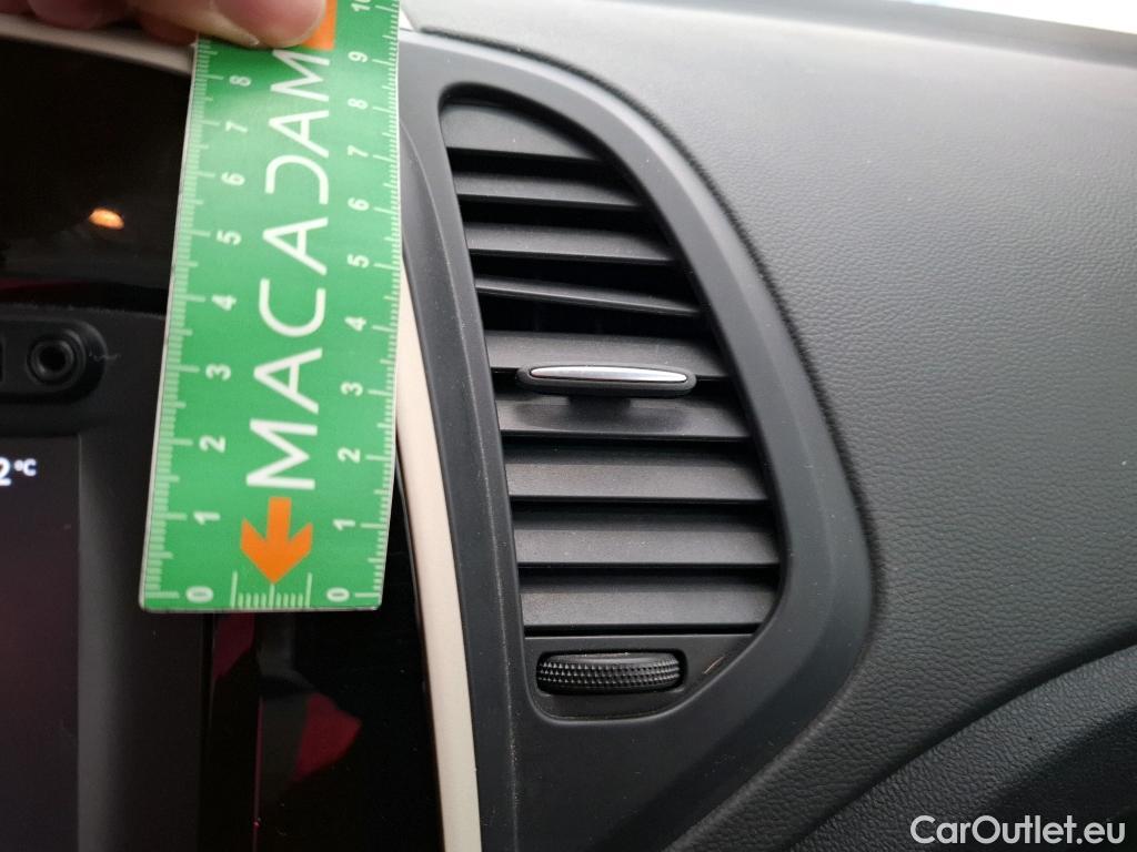  Renault  Captur  Business 0.9 TCe 90CV BVM5 E6 #4