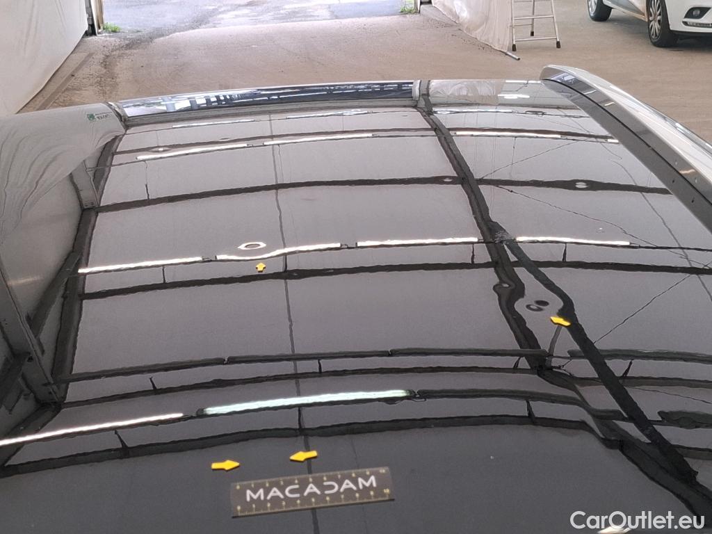  Peugeot  3008 PEUGEOT  / 2020 / 5P / SUV 1.6 HYBRID4 300 E-EAT8 GT #8