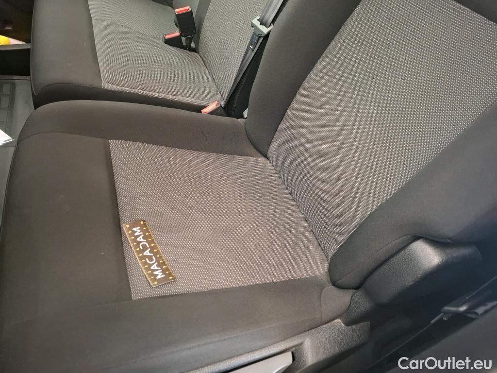  Peugeot  Expert Traveller Business L3 1.5 HDi 120CV BVM6 9 Sieges E6d #5