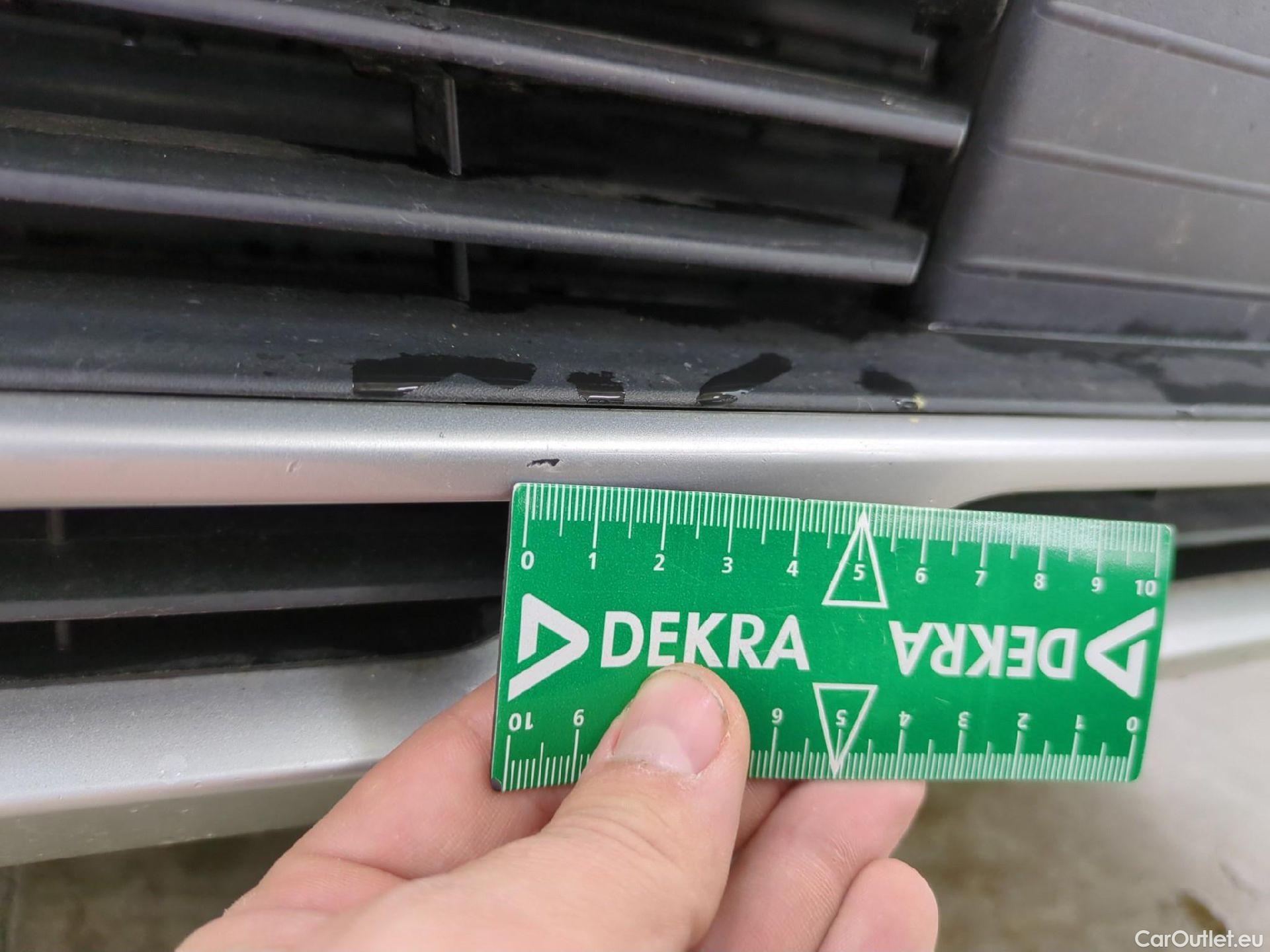  Peugeot  3008  GT Line 1.5 HDi 130CV BVA8 E6dT #48