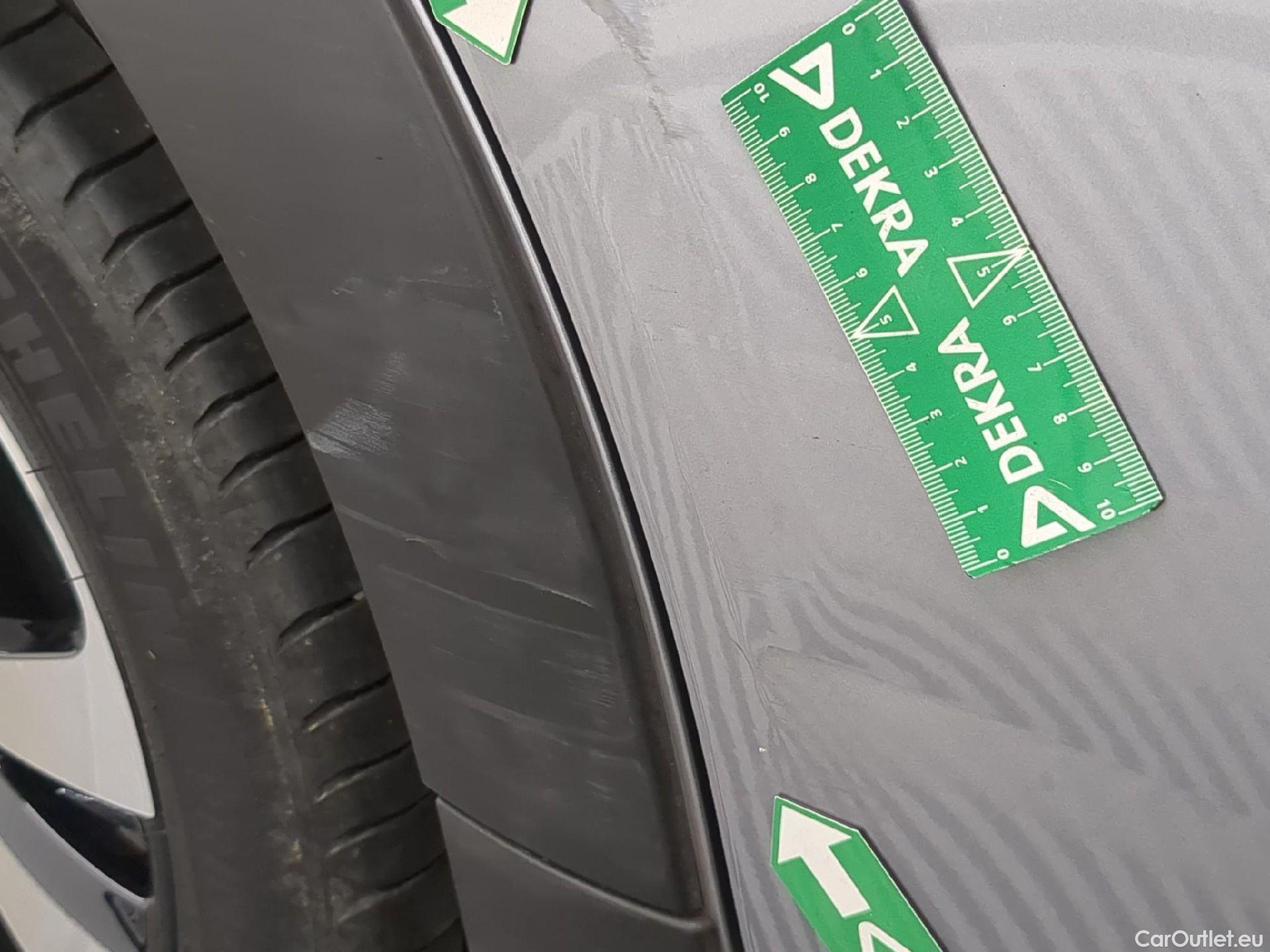  Citroen  C3  Shine Business 1.2 PureTech 80CV BVM5 E6d #13