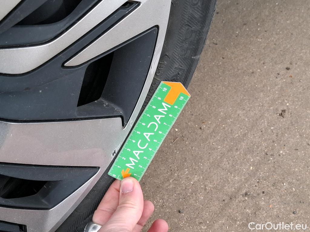  Peugeot  208  (e-) Active Business 50kWh BVA #24