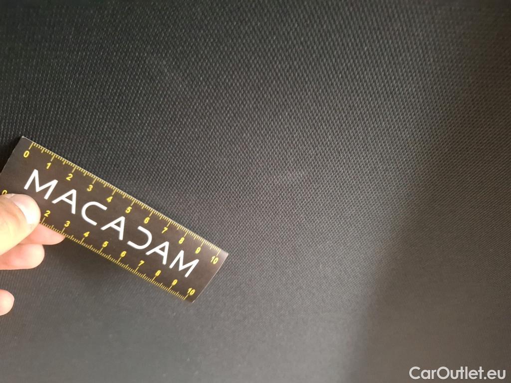  Peugeot  3008 PEUGEOT  / 2020 / 5P / SUV 1.6 HYBRID4 300 E-EAT8 GT #87