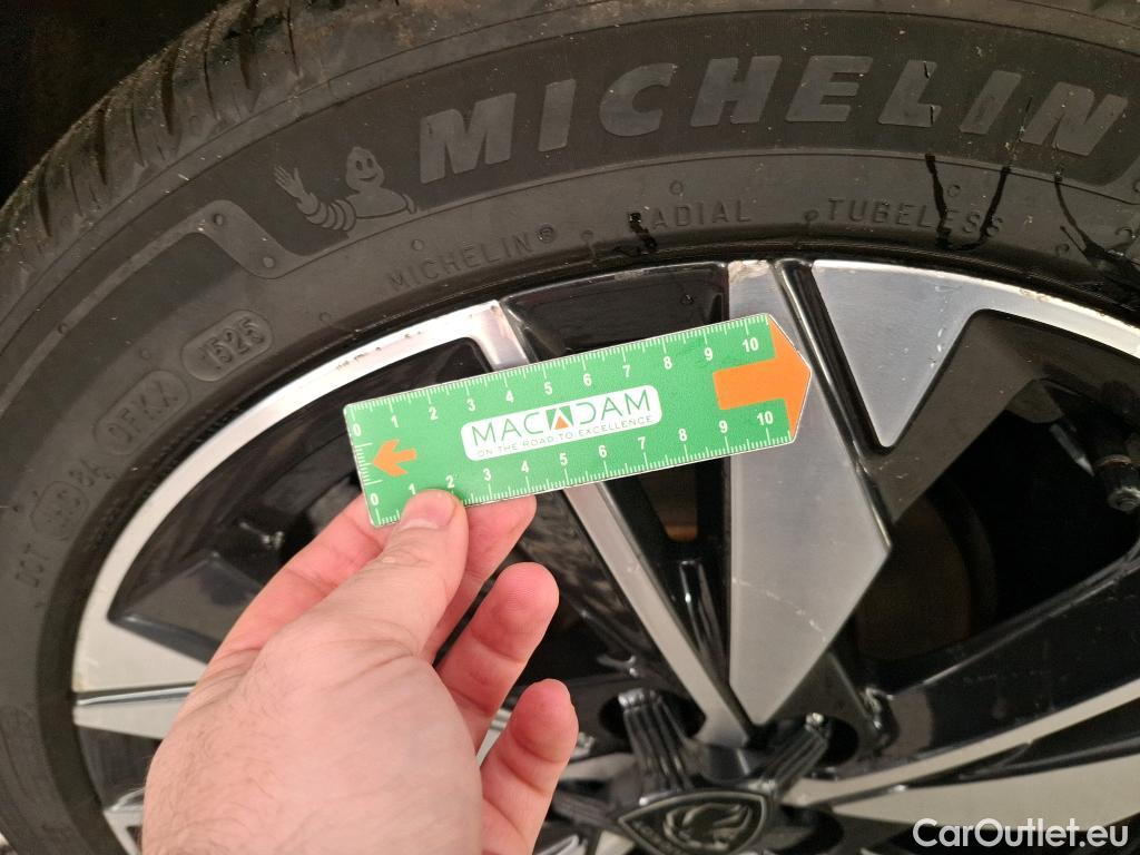  Peugeot  308 PEUGEOT  SW / 2021 / 5P / Break PureTech 130 S&S EAT 8 ALLURE #12