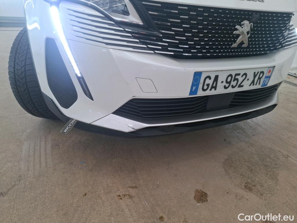  Peugeot  3008 PEUGEOT  / 2020 / 5P / SUV 1.6 HYBRID4 300 E-EAT8 GT #88