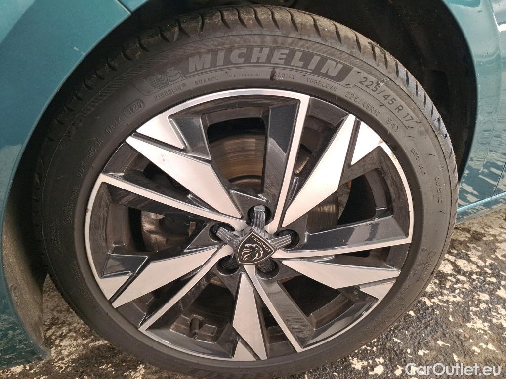  Peugeot  308 PEUGEOT  SW / 2021 / 5P / Break PureTech 130 S&S EAT 8 ALLURE #4
