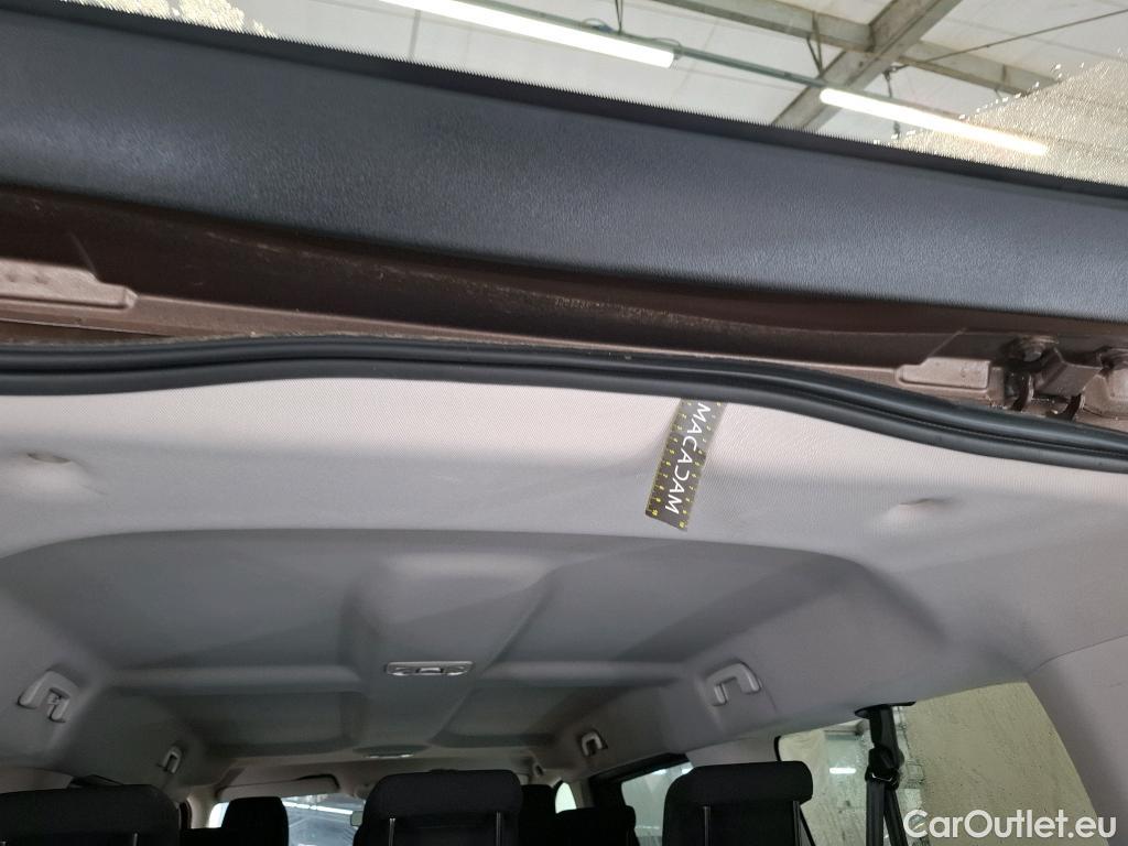  Peugeot  Expert Traveller Business L3 1.5 HDi 120CV BVM6 9 Sieges E6d #7