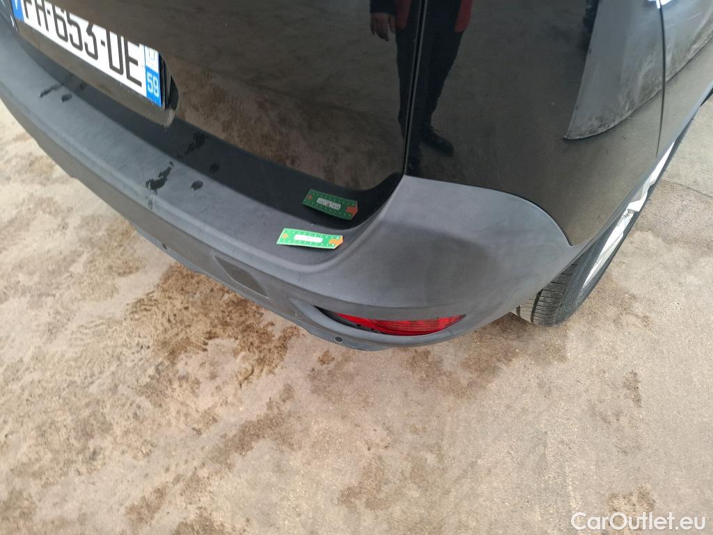  Peugeot  5008  Active Business 1.2 PureTech 130CV BVA8 E6dT #22