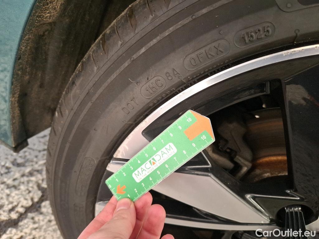  Peugeot  308 PEUGEOT  SW / 2021 / 5P / Break PureTech 130 S&S EAT 8 ALLURE #13