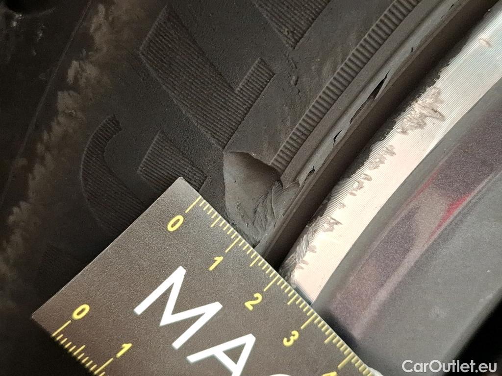  Bmw  Serie 1 BMW Série 1 / 2019 / 5P / Berline 116i DKG7 Business Design #19