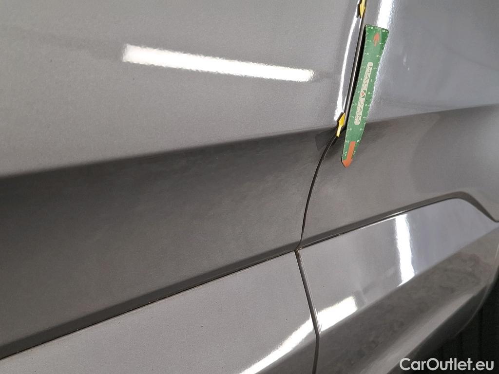  Opel   Grandland X Grandland X Elegance Business 1.5 130CV BVA8 E6d #2