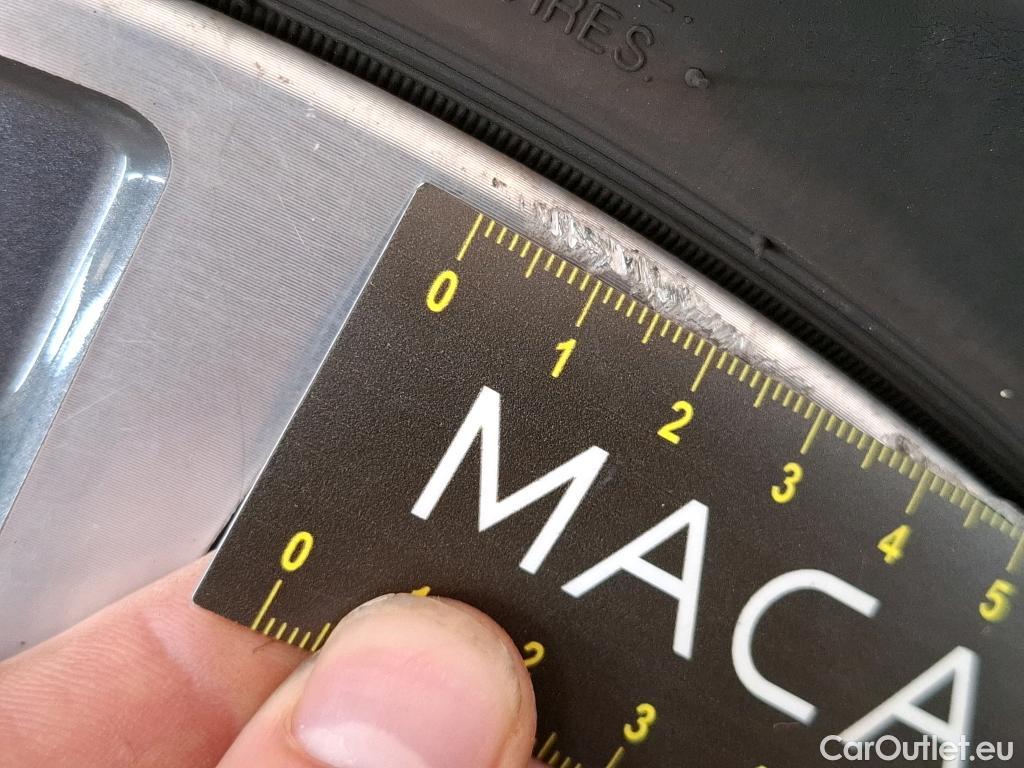  Bmw  Serie 1 BMW Série 1 / 2019 / 5P / Berline 116i DKG7 Business Design #33