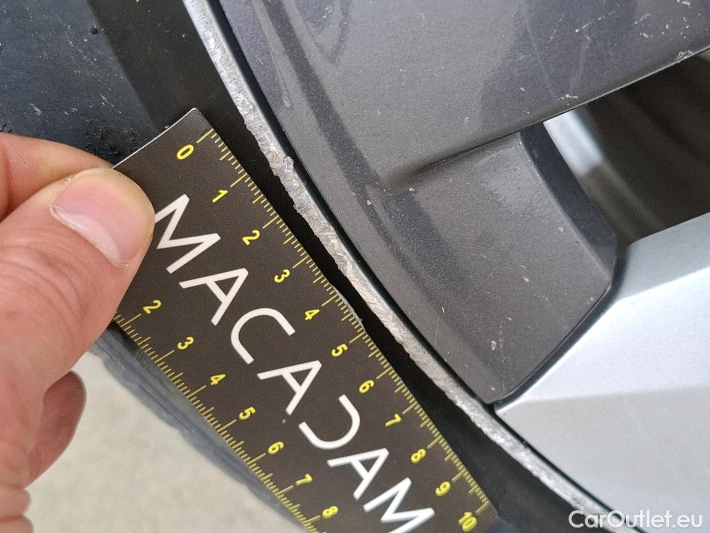  Tesla  Model Y TESLA  / 2020 / 5P / SUV Grand Autonomie Dual Motor AWD #37