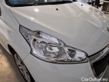  Peugeot  208 PEUGEOT  / 2015 / 5P / Berlina Van Active BlueHDi 75cv #42
