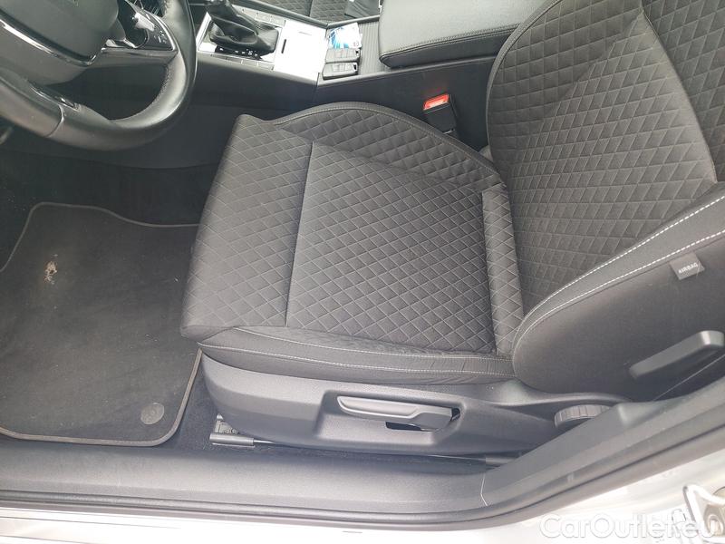  Skoda  Superb  Combi (3V5)(2015) Sup.C.FL2.0TDI 110 Ambition AT #4