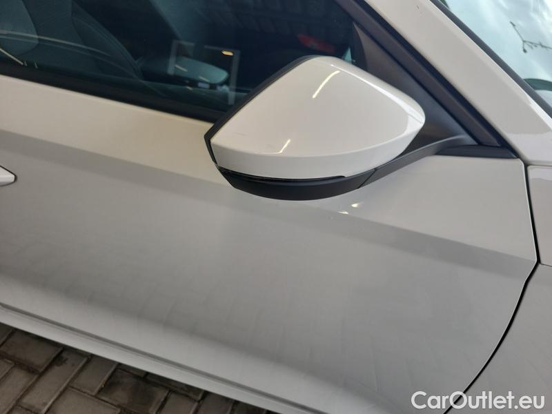  Skoda  Octavia  Lim. (NX3)(2020)  1.5TSI 110 Ambition 5d #4