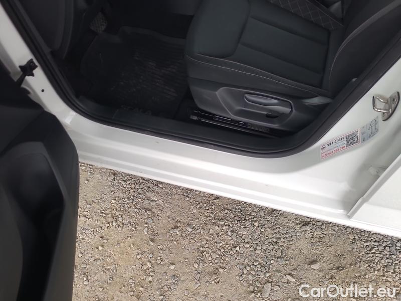  Skoda  Scala  (NW) (2019)  1.0 TSI 81 Ambition AT #32