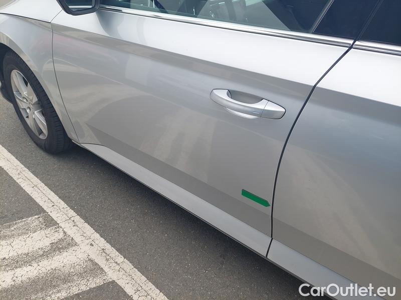  Skoda  Superb  Combi (3V5)(2015) Sup.C.FL2.0TDI 110 Ambition AT #7