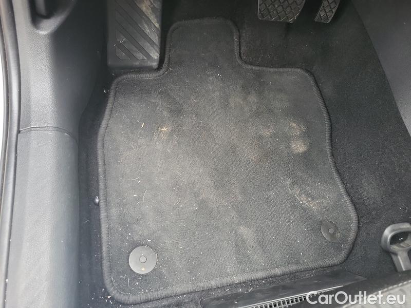  Skoda  Octavia  Lim. (NX3)(2020) Oct.1.5 e-TEC 110 Style AT #6