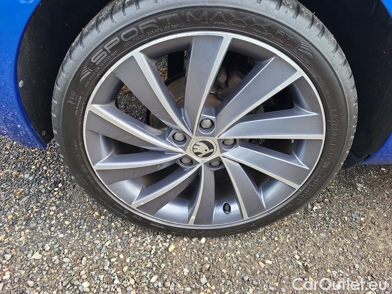  Skoda  Octavia  Combi  (5E5)(03.2017->) Co1.5TSI 110 L&K AT #6