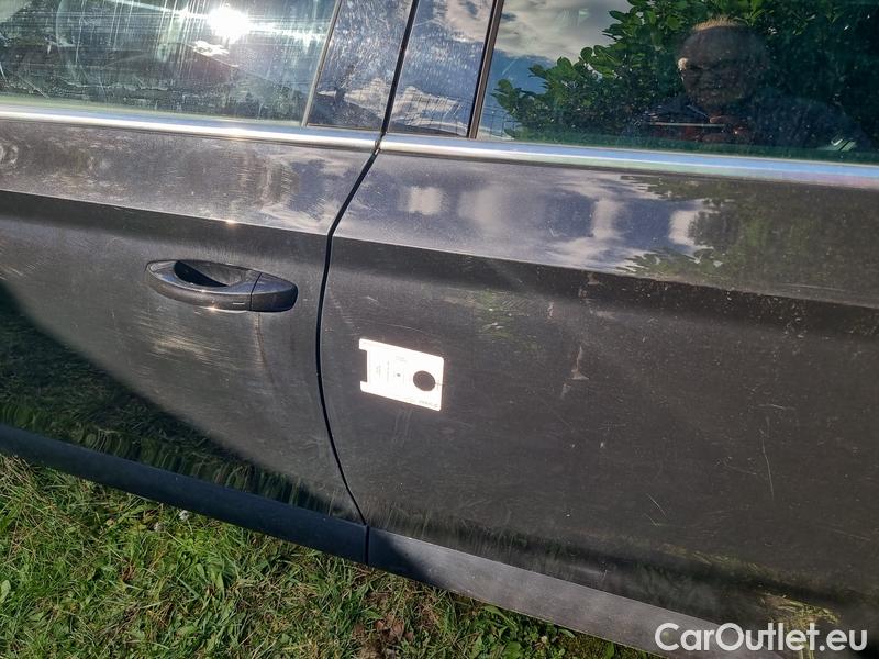  Skoda  Superb  Combi (3T5)(2010) Su.C.2.0TDI 147 4x4 Style Aut #6