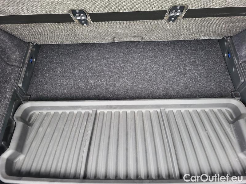  Skoda  Superb  Combi (3V5)(2015) Sup.C.FL2.0TDI 110 L&K #29