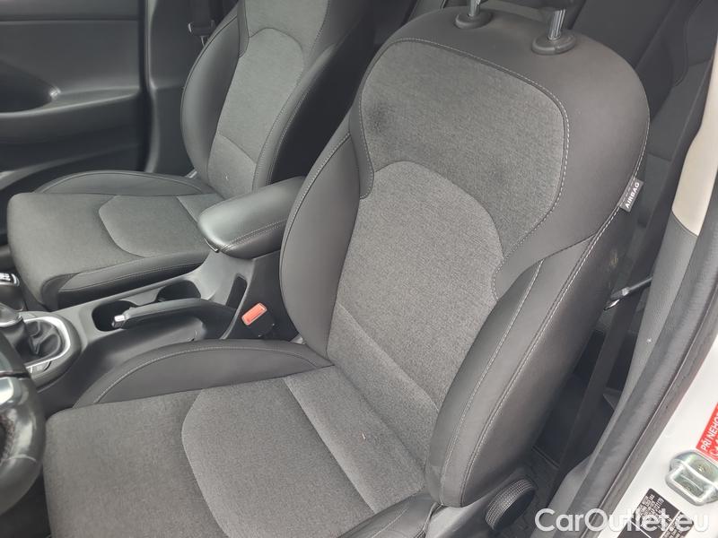  Hyundai  i30  (PD)(01.2017  ->)  kom.1.5T-GDI Smart 5d #10