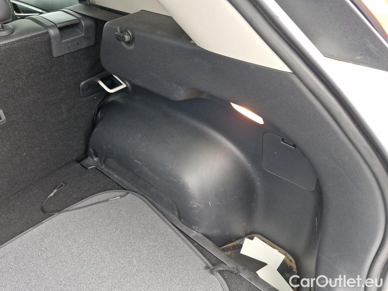  KIA  Niro  (2022)  1.6GDI HEV Style AT 5d #21