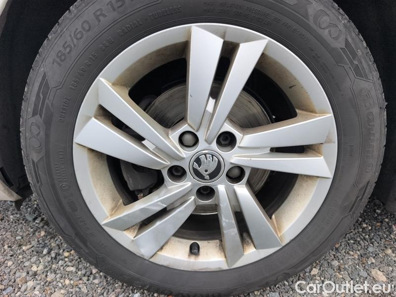  Skoda  Fabia  Combi (2015) Com.1.0TSI 70 Ambition 5d #3