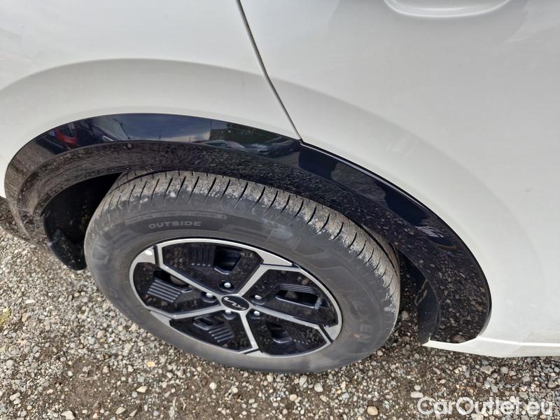  KIA  Niro  (2022)  1.6GDI HEV Style AT 5d #26