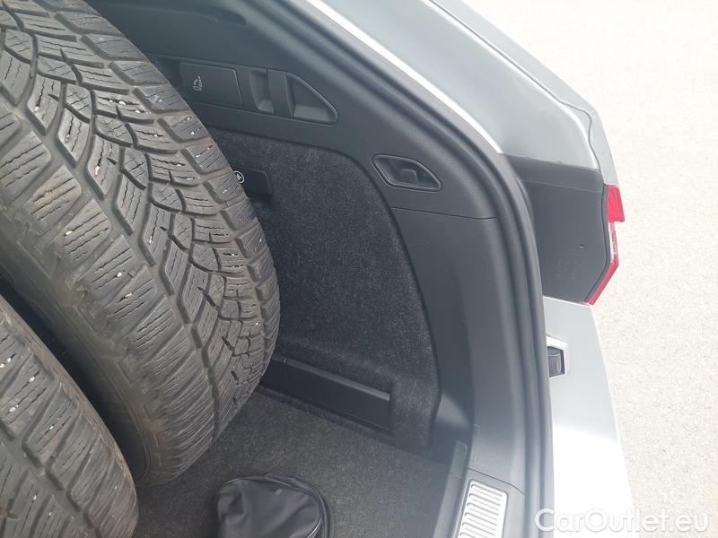  Skoda  Superb  Combi (3V5)(2015) Sup.C.FL2.0TDI 110 Ambition AT #15