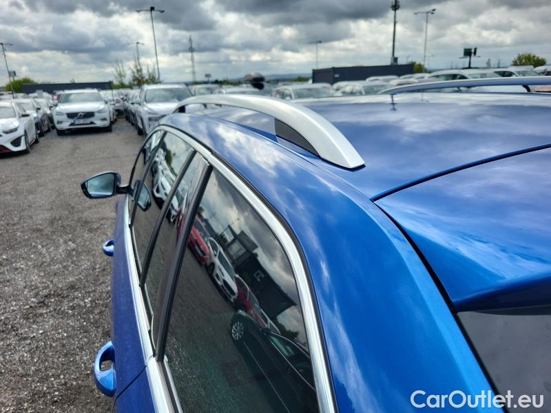  Skoda  Octavia  Combi  (5E5)(03.2017->) Co1.5TSI 110 L&K AT #9