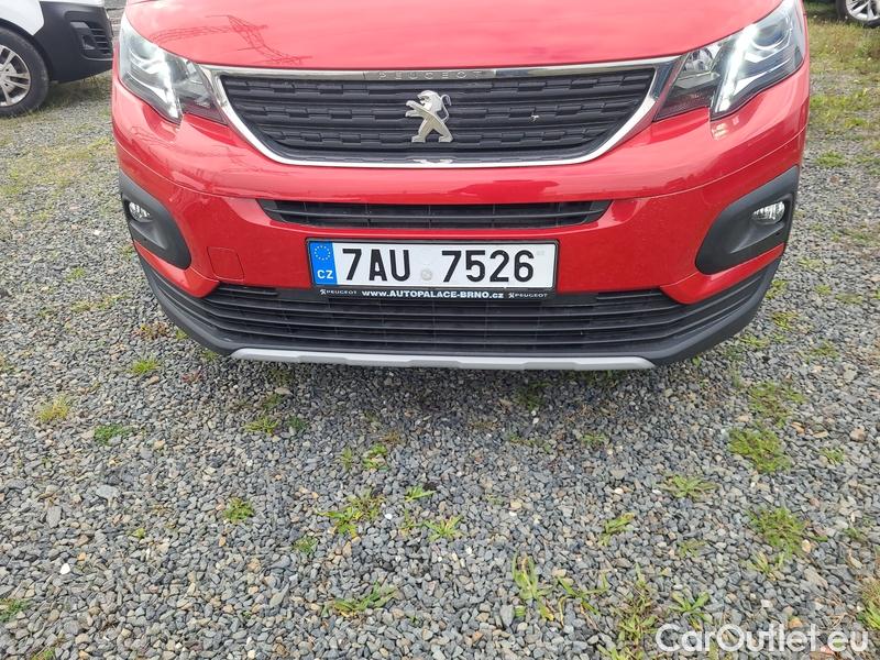  Peugeot  RIFTER   (06.2018->)  1.5BHDi 130 Allur.LO.AT #2