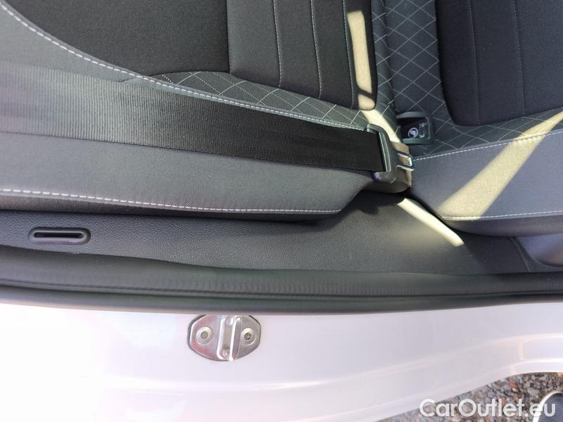  Skoda  Fabia  Combi (2015) Com.1.0TSI 70 Ambition 5d #20