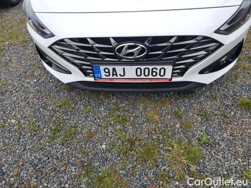  Hyundai  i30  (PD)(01.2017  ->)  kom.1.5T-GDI Smart 5d #13